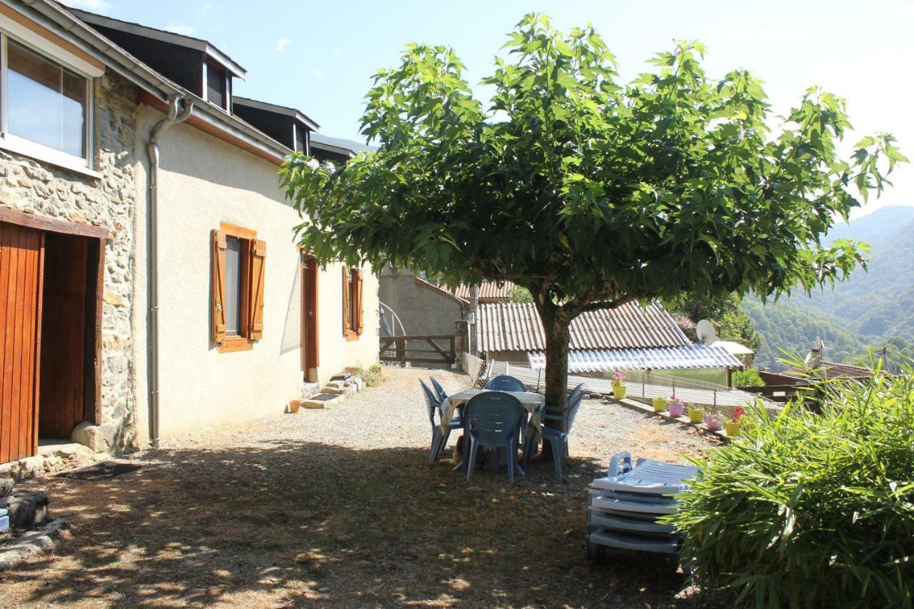 Maison Du Coue Pyrenees Mourtis Gite Pour 2 A 12 Pers Sengouagnet Zewnętrze zdjęcie